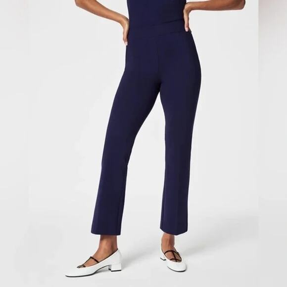 SPANX On The Go Kick Flare Pants Women's Size L Black Crop Black Pull On #20367R - Picture 1 of 13